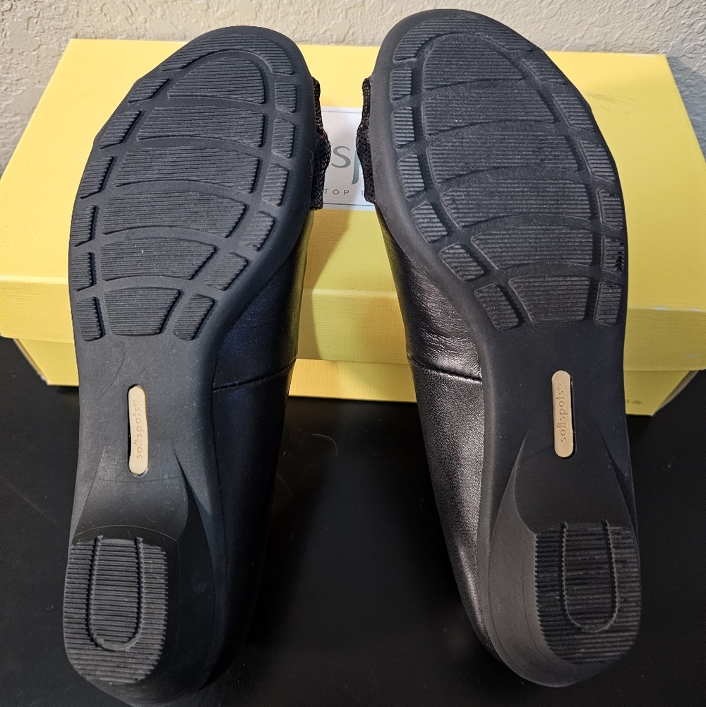 Softspots Black Women's Flats - Picture 4 of 5